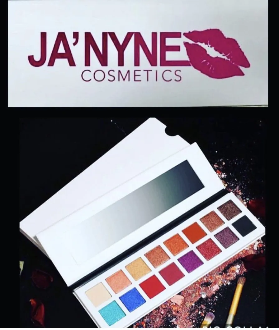 16 Color Eyeshadow Palette