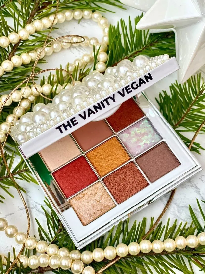 Elegant Pearl Eyeshadow - Pink Water Pearls