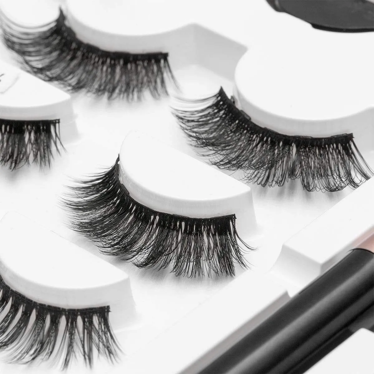 Magnetic Eyeliner And Lashes
